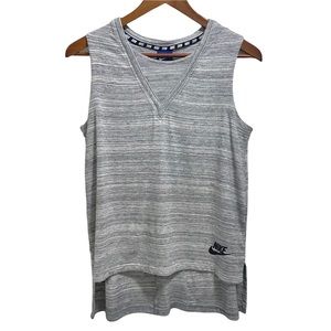 Nike Women’s S Small Grey Gray Sleeveless Shirt Tank Top Active Wear Gym Workout